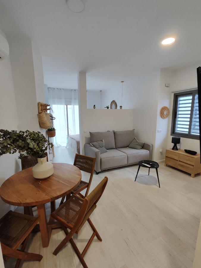 Apartamento Dos Aceras Málaga Exterior foto